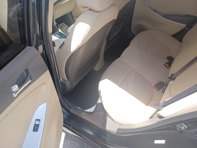 Hyundai Accent GLS 4-Door 2014