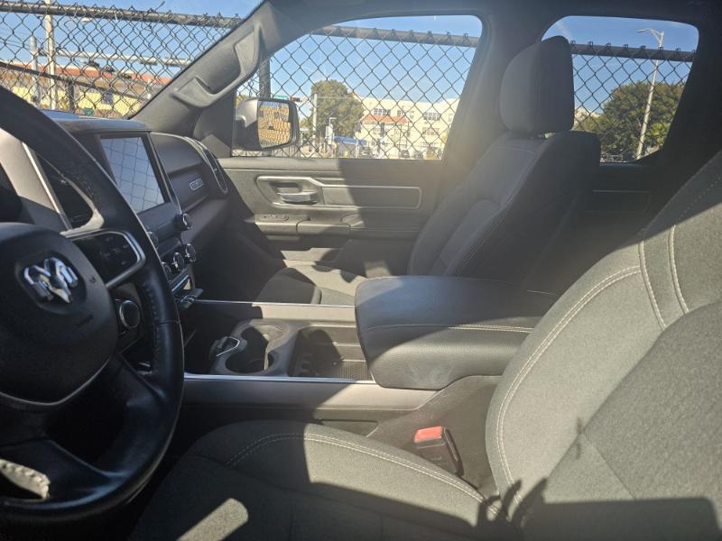 RAM 1500 2WD Crew Cab 149" Lone Star 2022