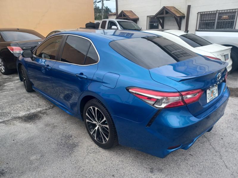 Toyota Camry LE 2018