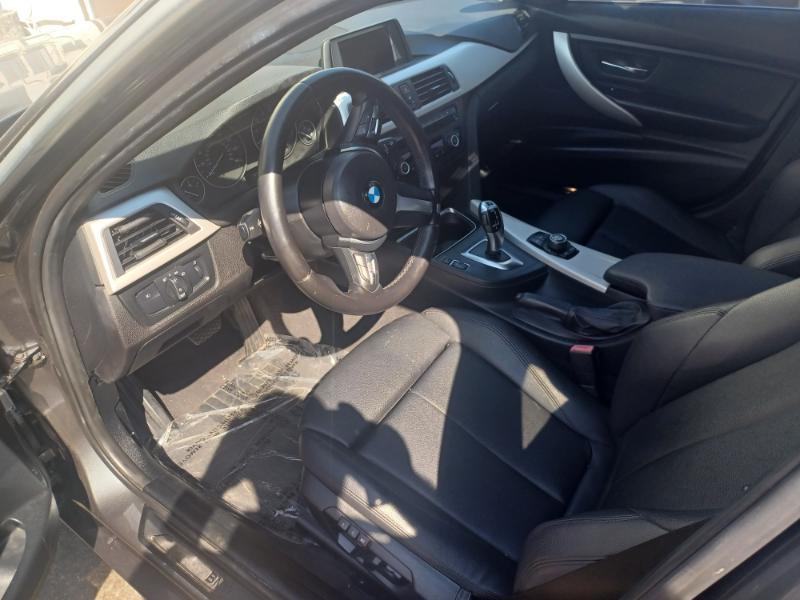 BMW 3-Series 320i Sedan 2015