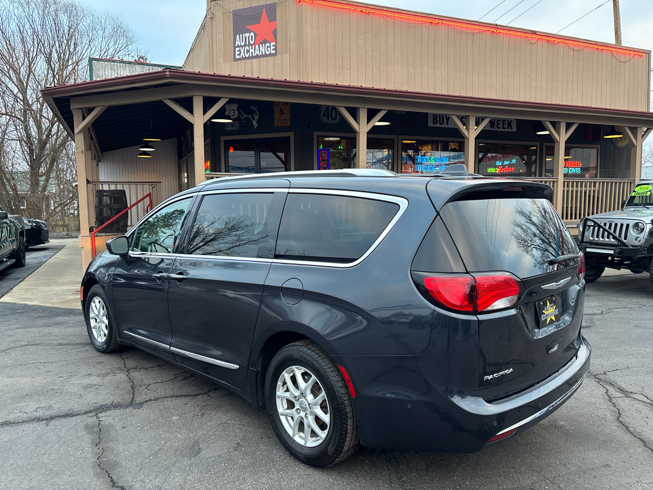 Chrysler Pacifica Touring L 2020