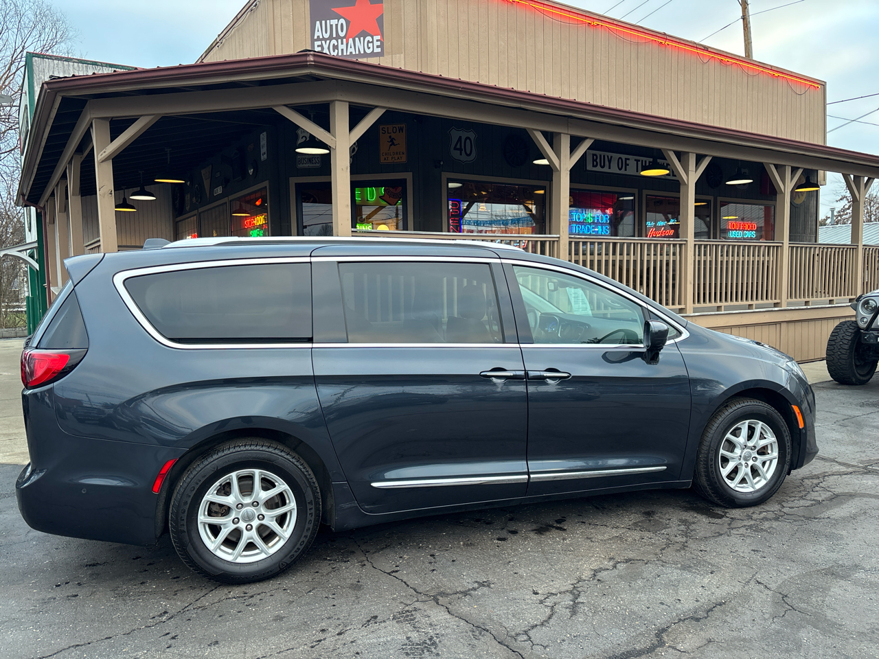 Chrysler Pacifica Touring L 2020