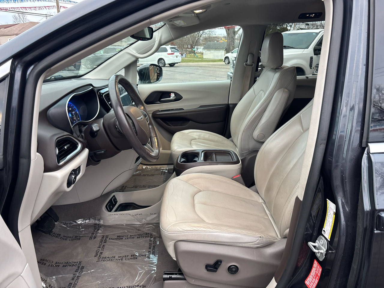 Chrysler Pacifica Touring L 2020