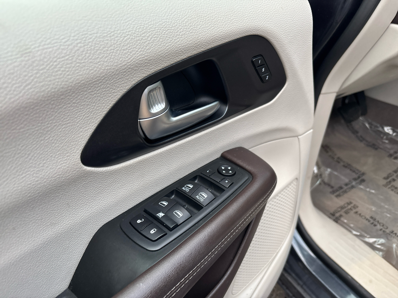 Chrysler Pacifica Touring L 2020