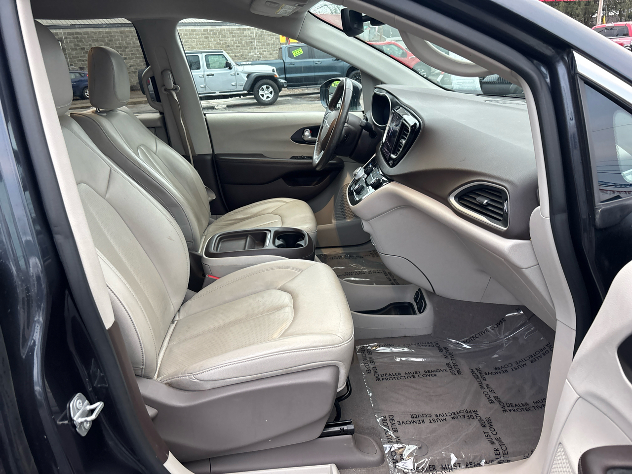 Chrysler Pacifica Touring L 2020