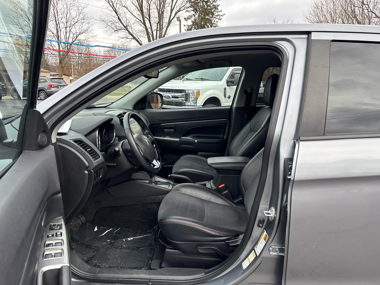 Mitsubishi Outlander Sport  2022