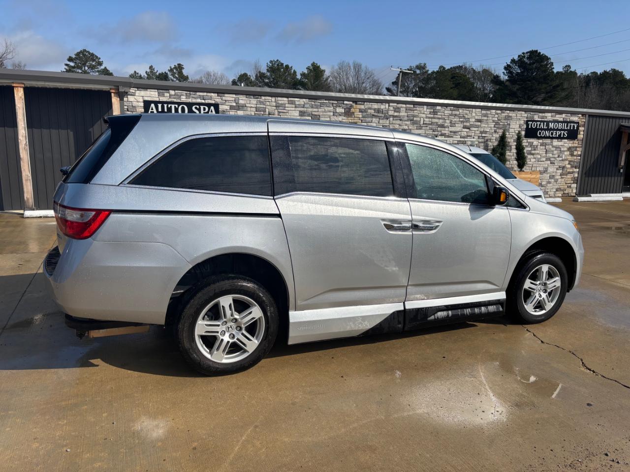 Honda Odyssey Touring 2011