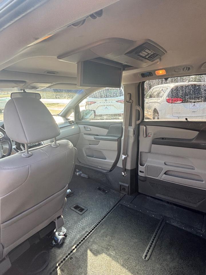 Honda Odyssey Touring 2011