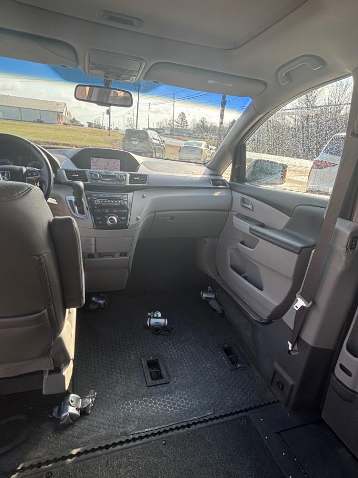 Honda Odyssey Touring 2011