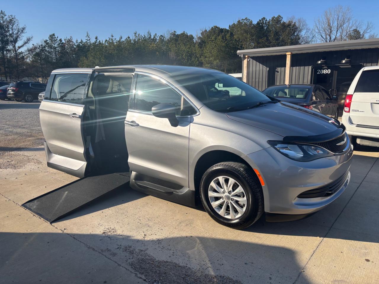 2017 Chrysler Pacifica Touring