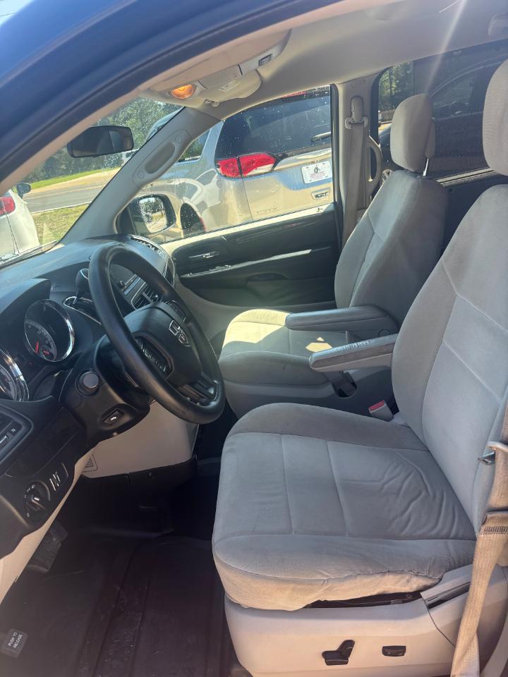 Dodge Grand Caravan SXT 2013