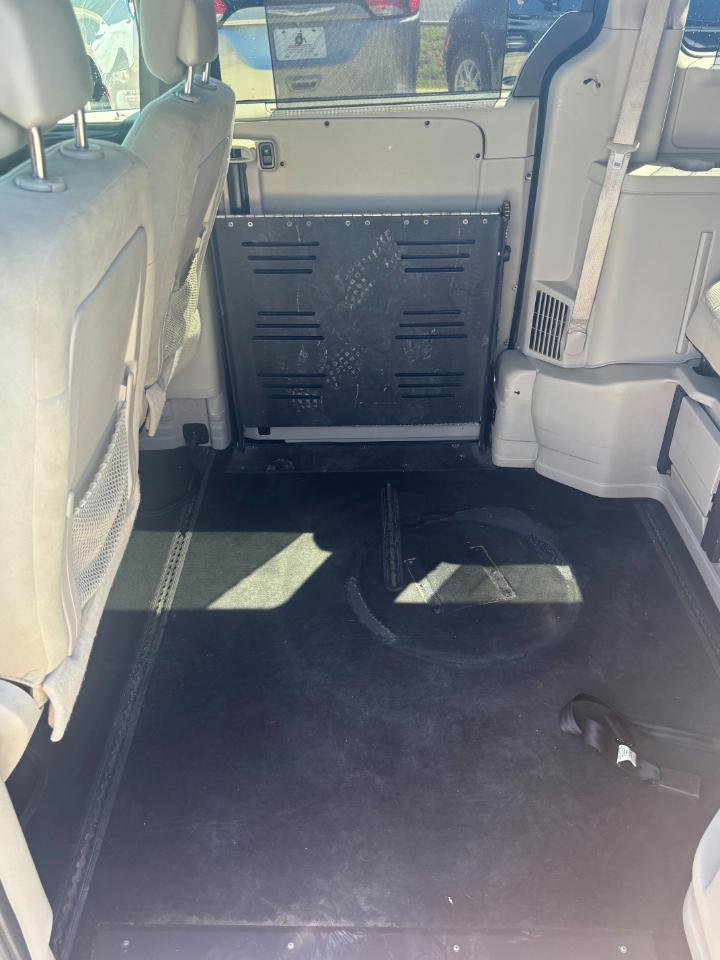 Dodge Grand Caravan SXT 2013