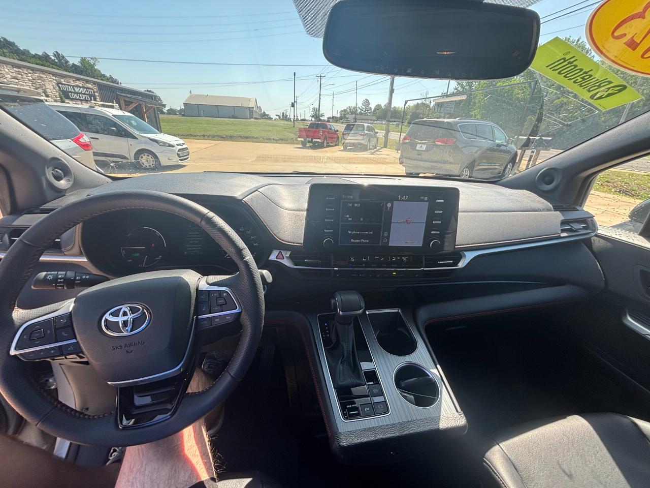 Toyota Sienna XSE 7-Passenger AWD 2023