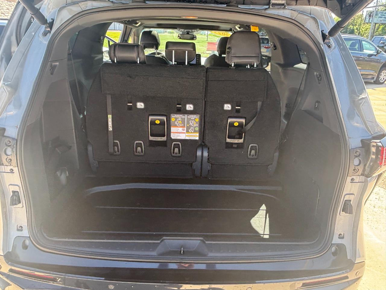 Toyota Sienna XSE 7-Passenger AWD 2023