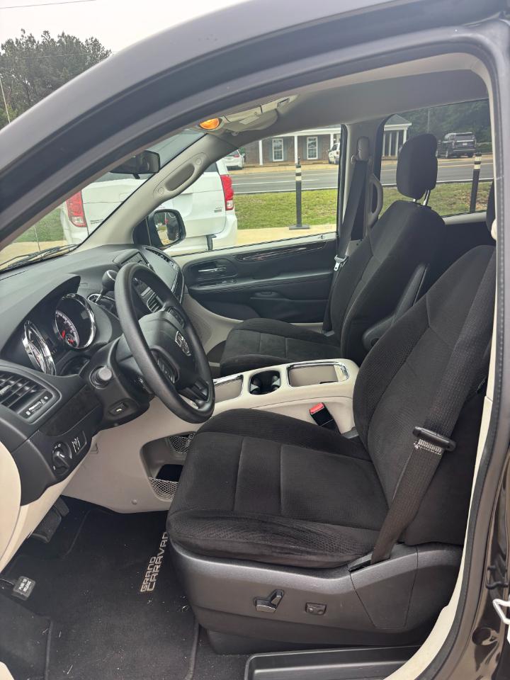 Dodge Grand Caravan SXT 2013