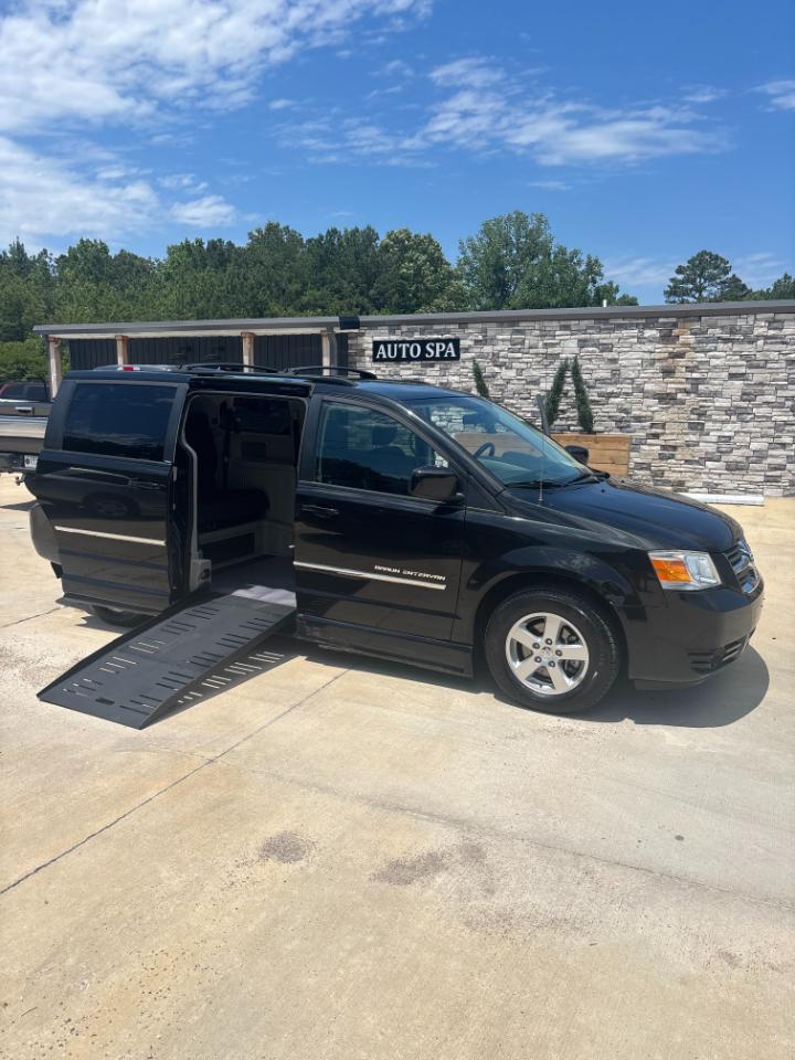 Dodge Grand Caravan SXT 2010