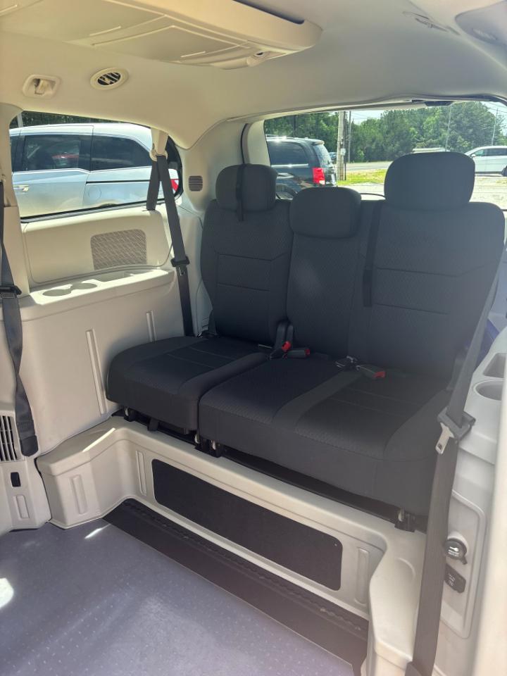 Dodge Grand Caravan SXT 2010