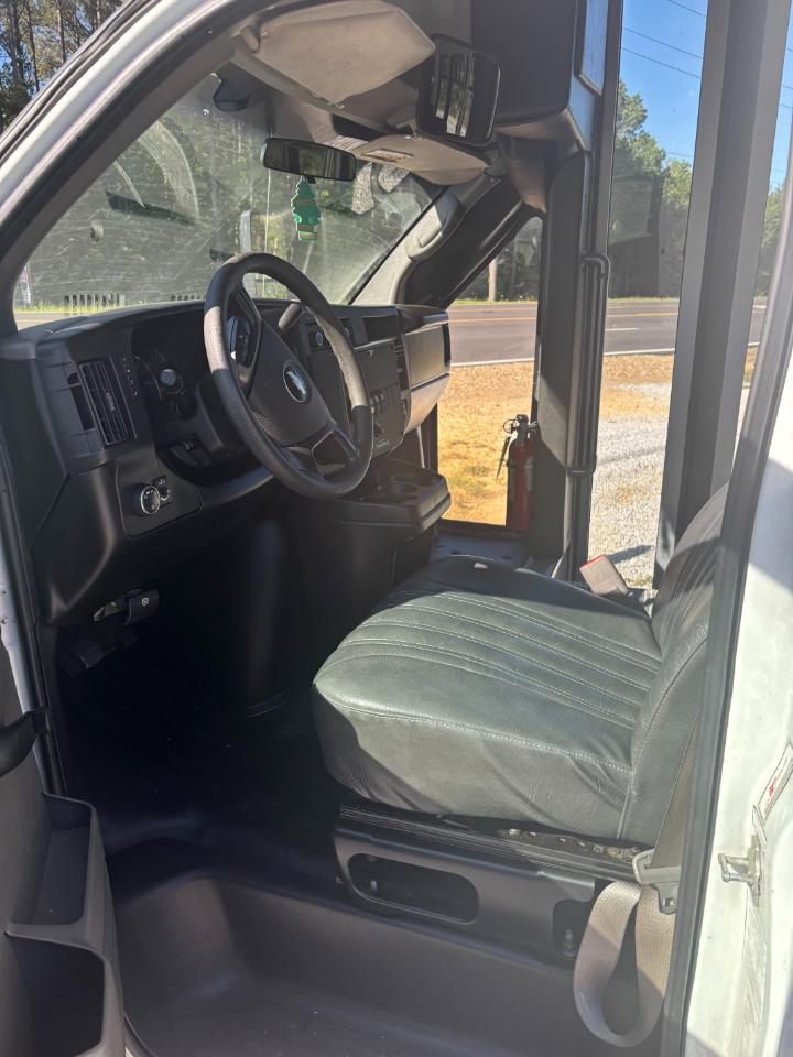Chevrolet Express 3500  2008