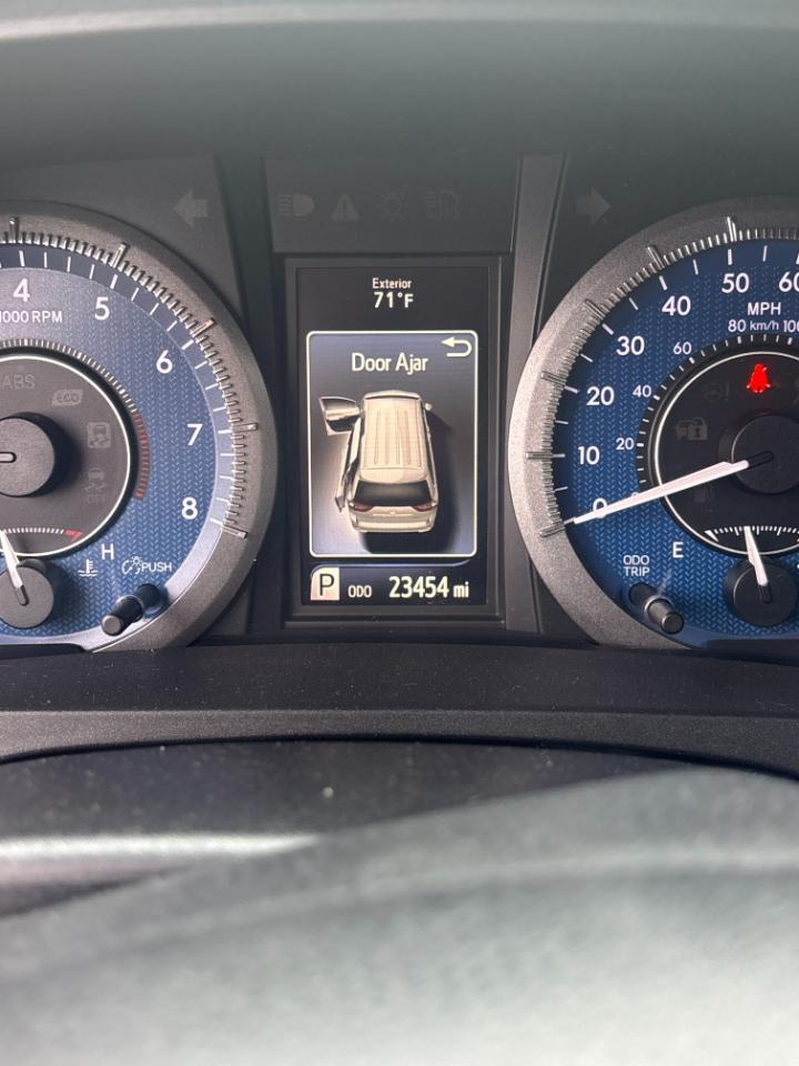 Toyota Sienna XLE FWD 8-Passenger V6 2016