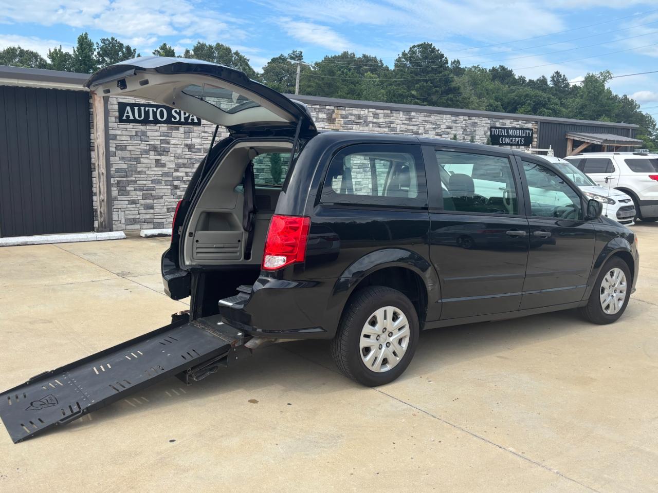 Dodge Grand Caravan SE 2016