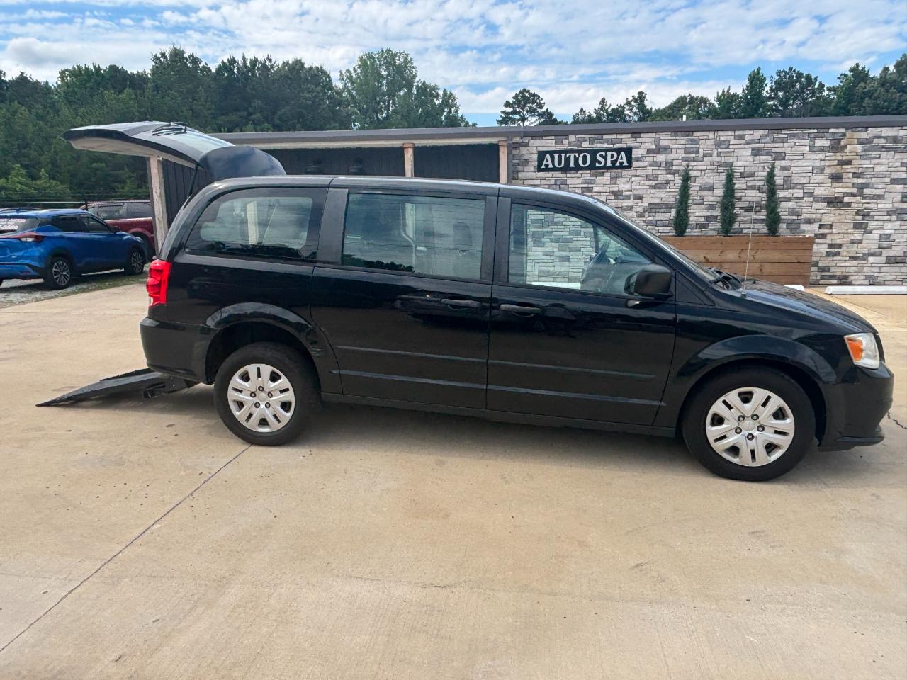 Dodge Grand Caravan SE 2016