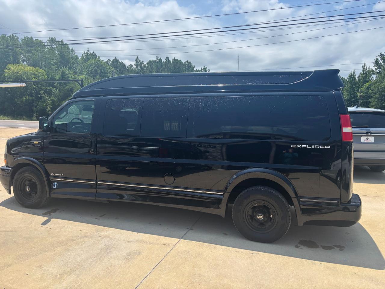 GMC Savana G2500 Extended Cargo 2019