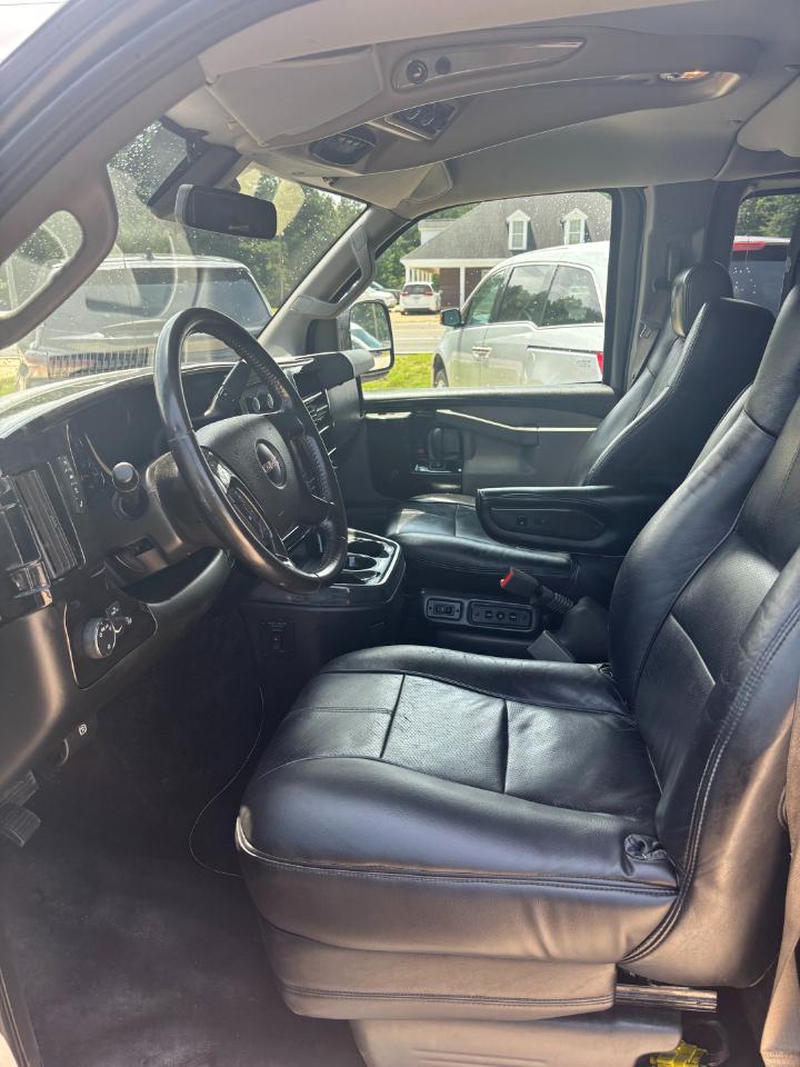 GMC Savana G2500 Extended Cargo 2019