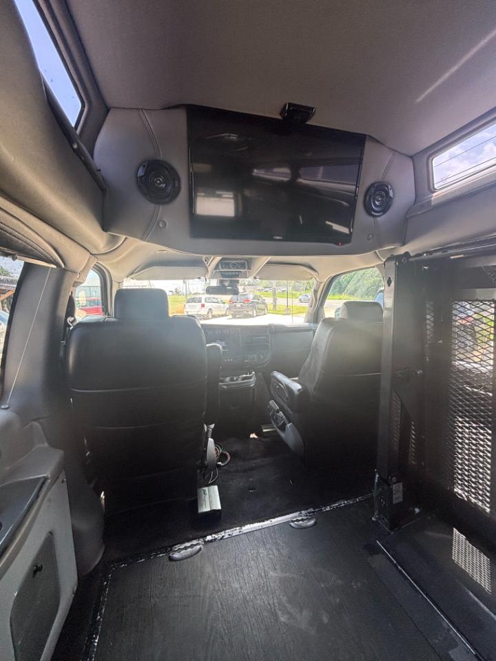 GMC Savana G2500 Extended Cargo 2019