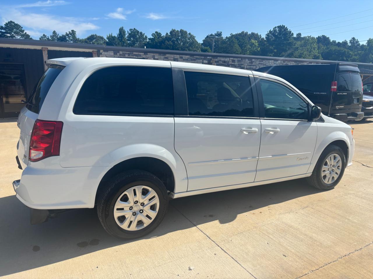 Dodge Grand Caravan SE 2017
