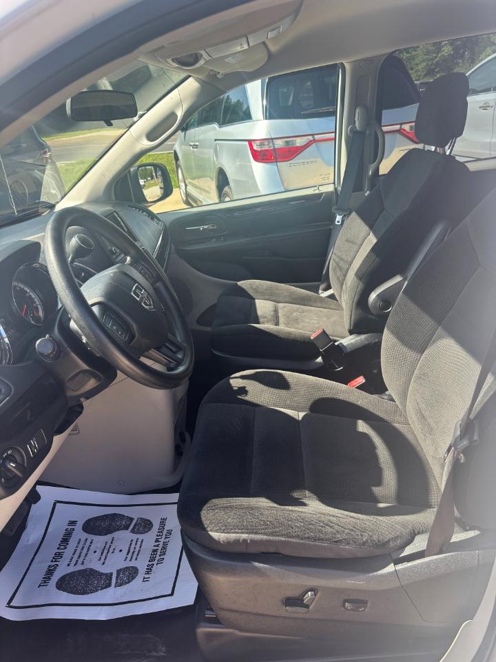 Dodge Grand Caravan SE 2017
