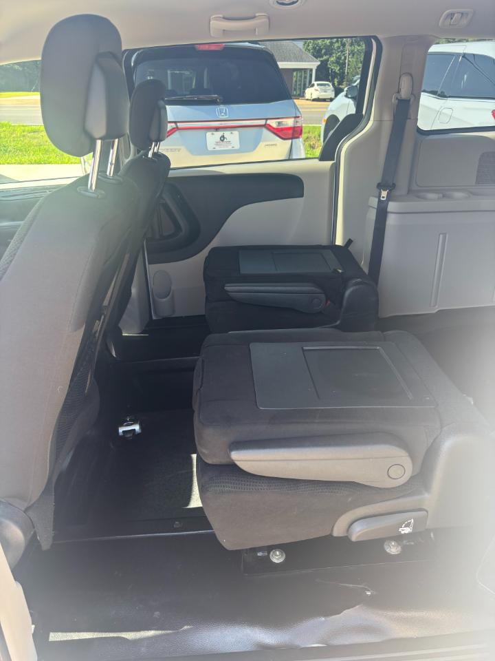 Dodge Grand Caravan SE 2017