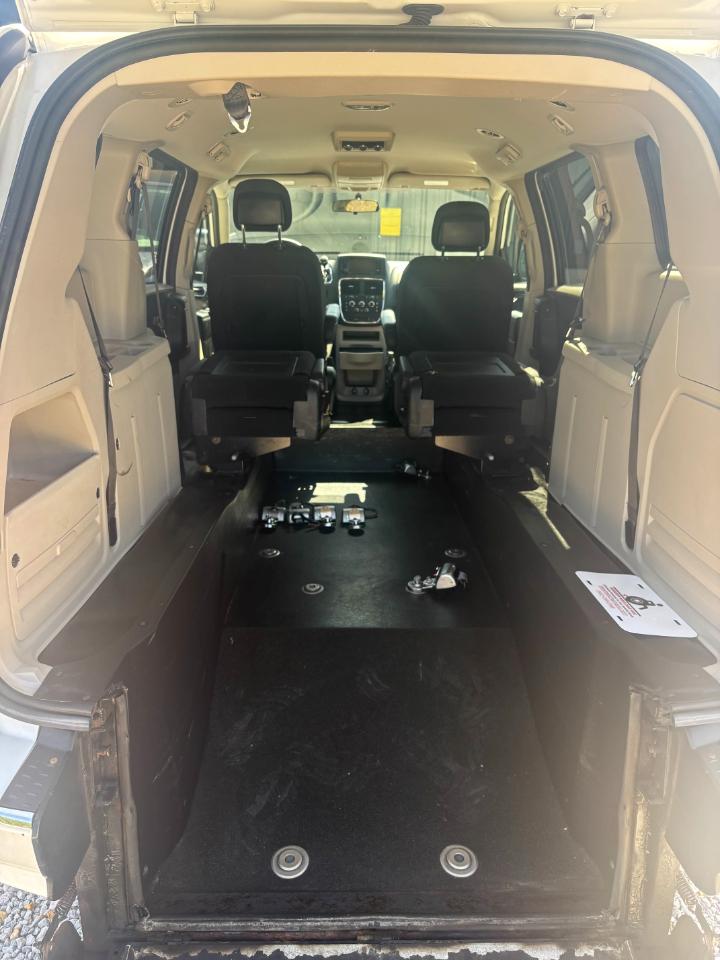 Dodge Grand Caravan SE 2017