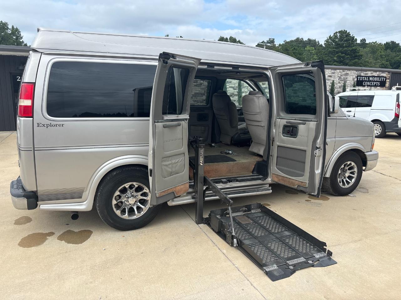 GMC Savana G1500 Cargo 2007