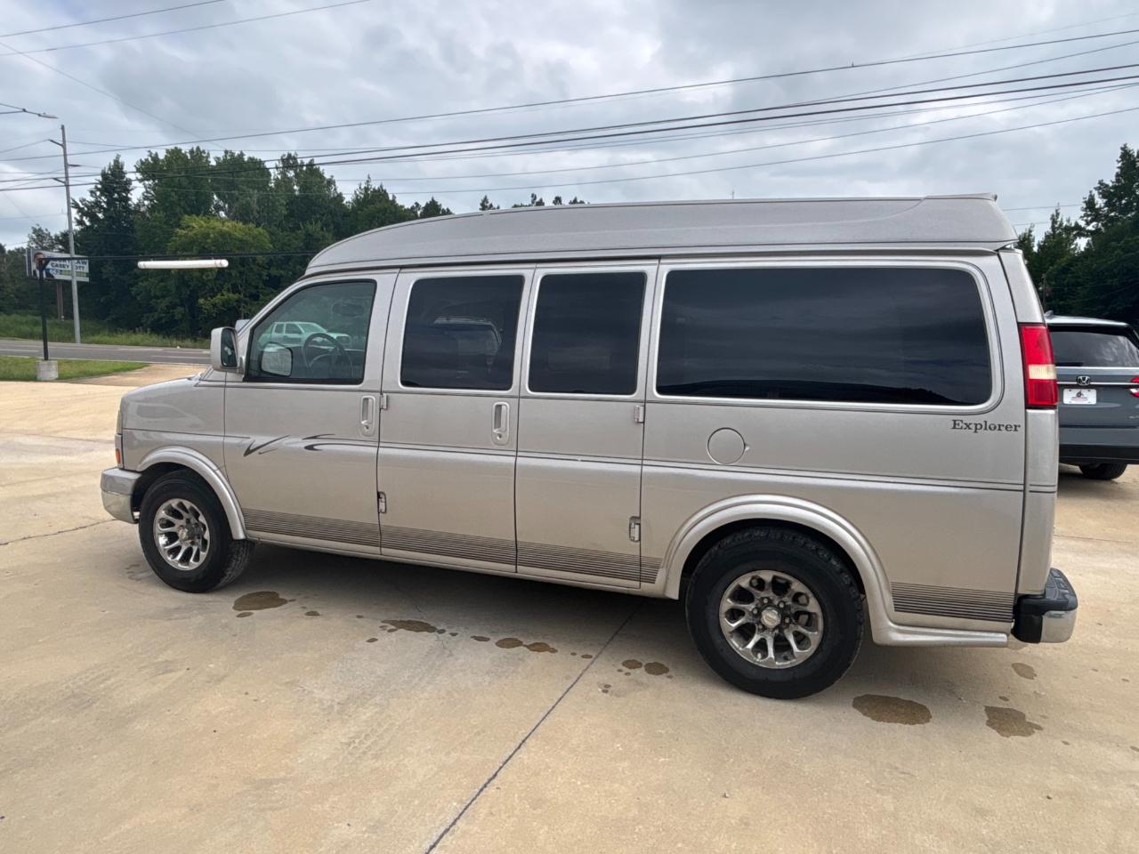 GMC Savana G1500 Cargo 2007