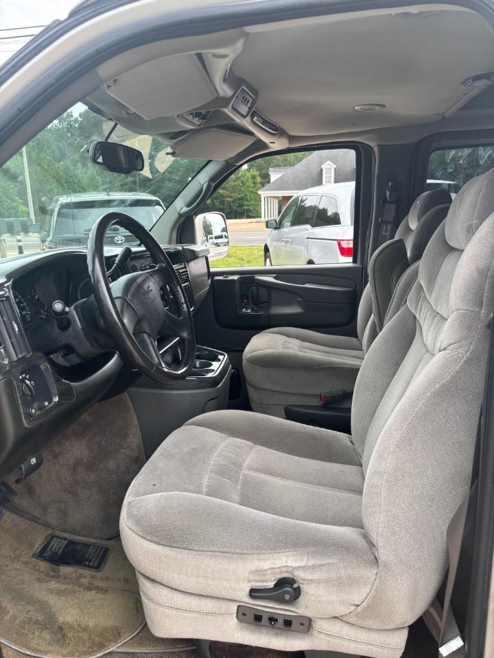 GMC Savana G1500 Cargo 2007
