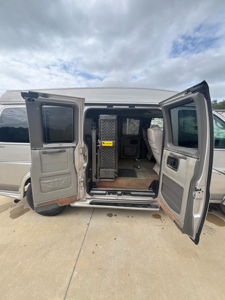 GMC Savana G1500 Cargo 2007