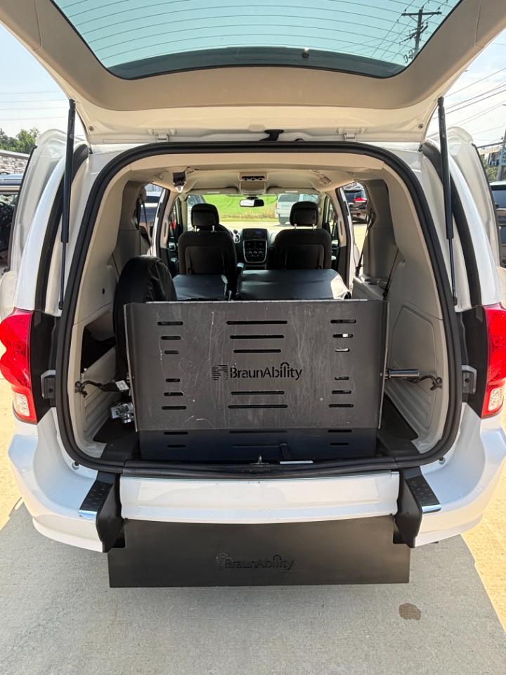 Dodge Grand Caravan SE 2019