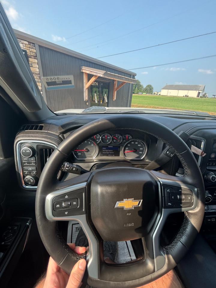 Chevrolet Silverado 2500HD LT Crew Cab Long Box 4WD 2023