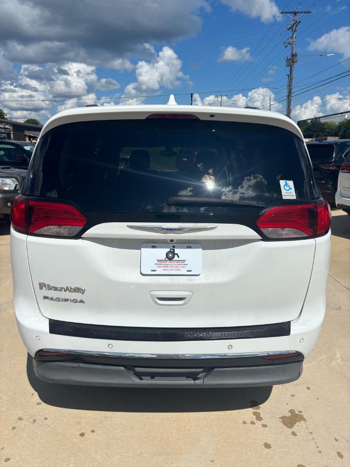 Chrysler Pacifica Touring-L 2019