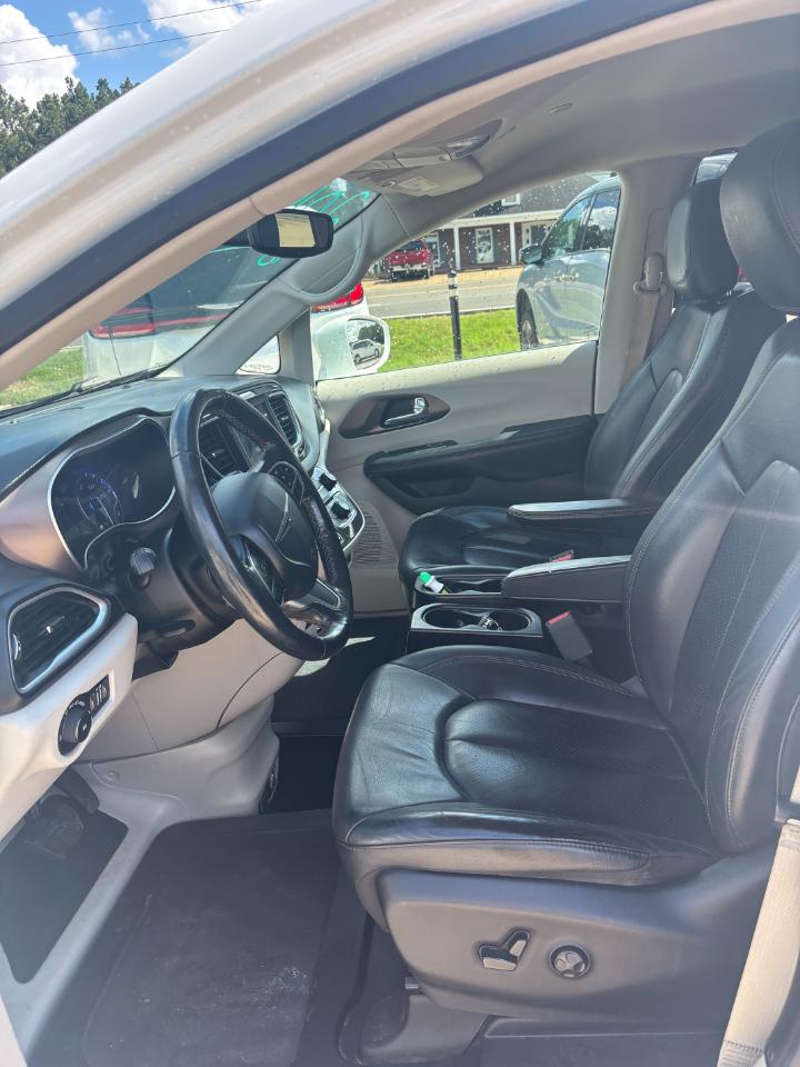 Chrysler Pacifica Touring-L 2019