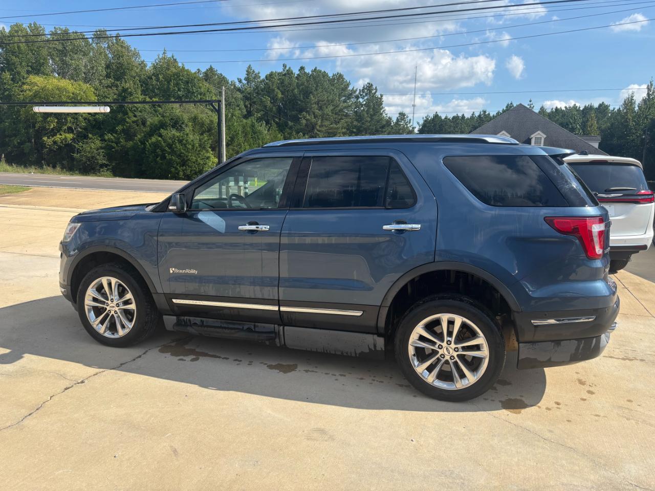 Ford Explorer Limited FWD 2019