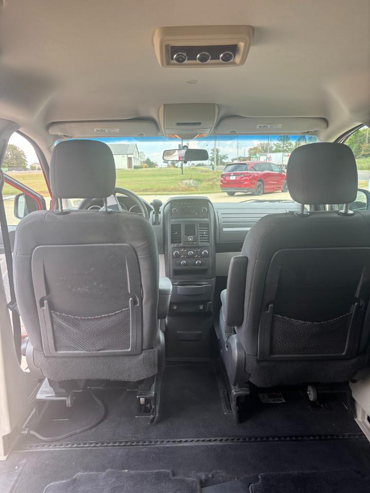 Dodge Grand Caravan SE 2009