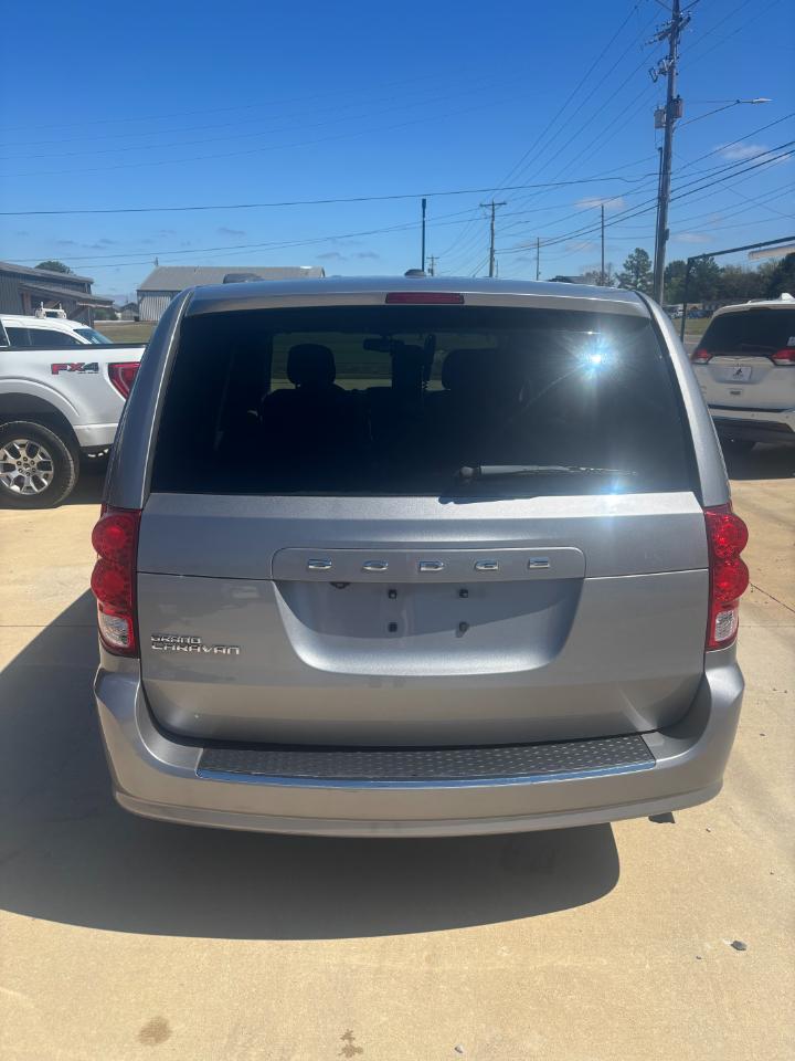 Dodge Grand Caravan SXT 2013