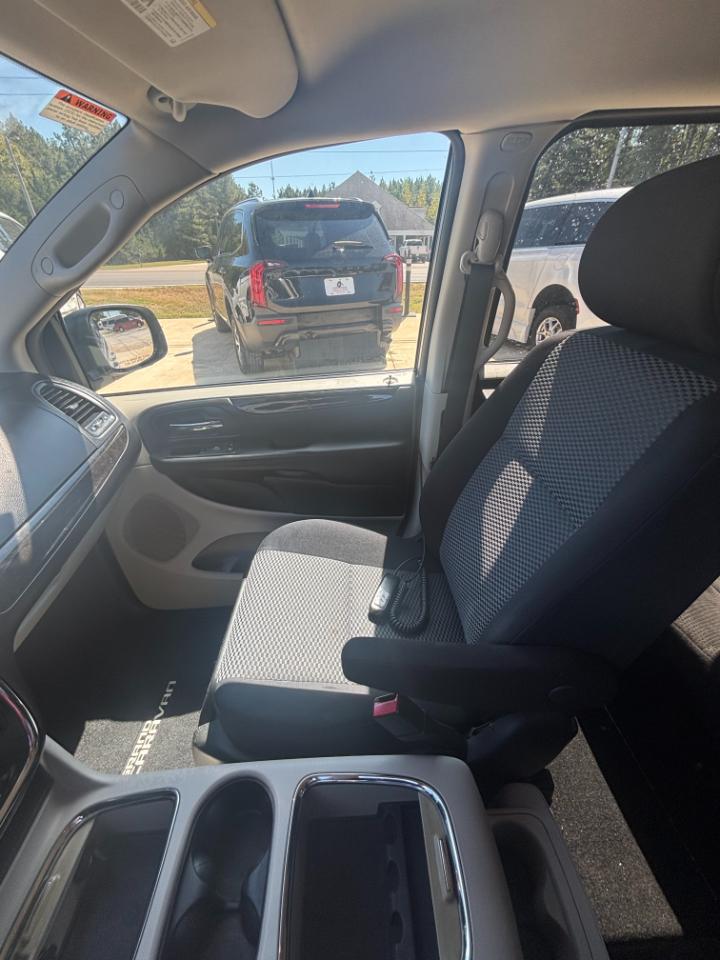 Dodge Grand Caravan SXT 2013