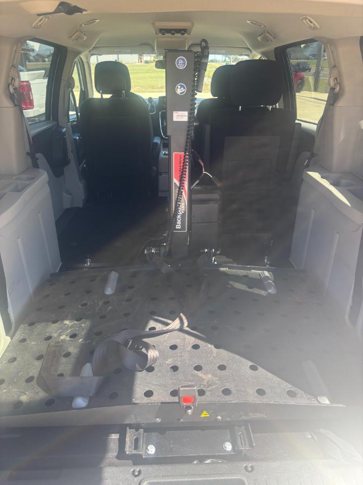 Dodge Grand Caravan SXT 2013