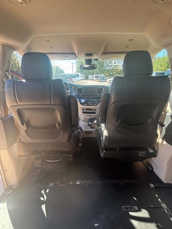Chrysler Pacifica Touring-L 2020