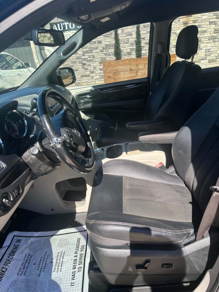 Dodge Grand Caravan SXT 2019