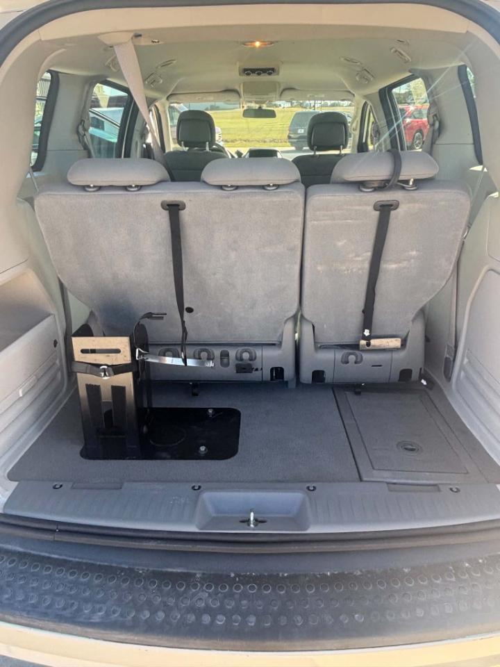 Dodge Grand Caravan SE 2010
