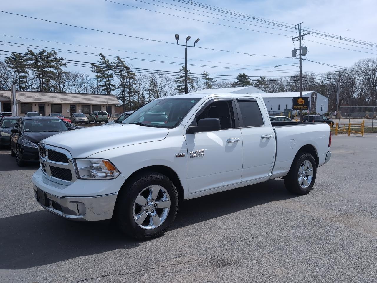 RAM 1500 2WD Quad Cab 140.5" Big Horn 2015