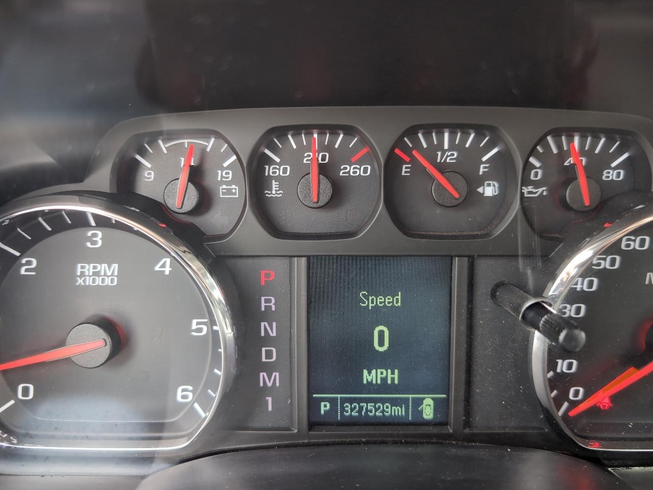 GMC Sierra 2500HD Base Long Box 4WD 2015